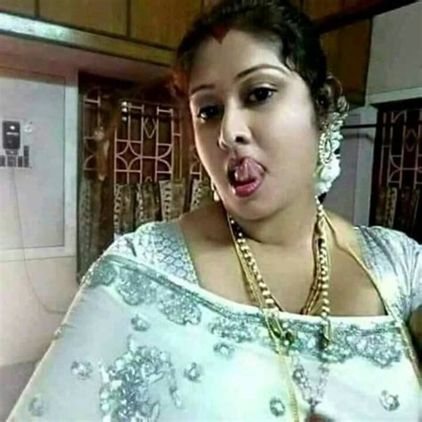 indian aunty xxx video download|INDIAN AUNTY PORN @ HD Hole